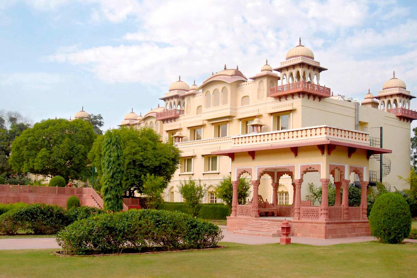 Exterior - Taj Jai Mahal Palace