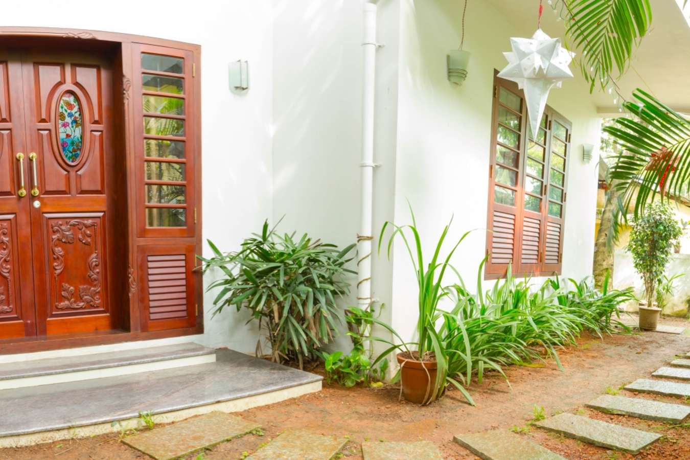 Francis Residence 