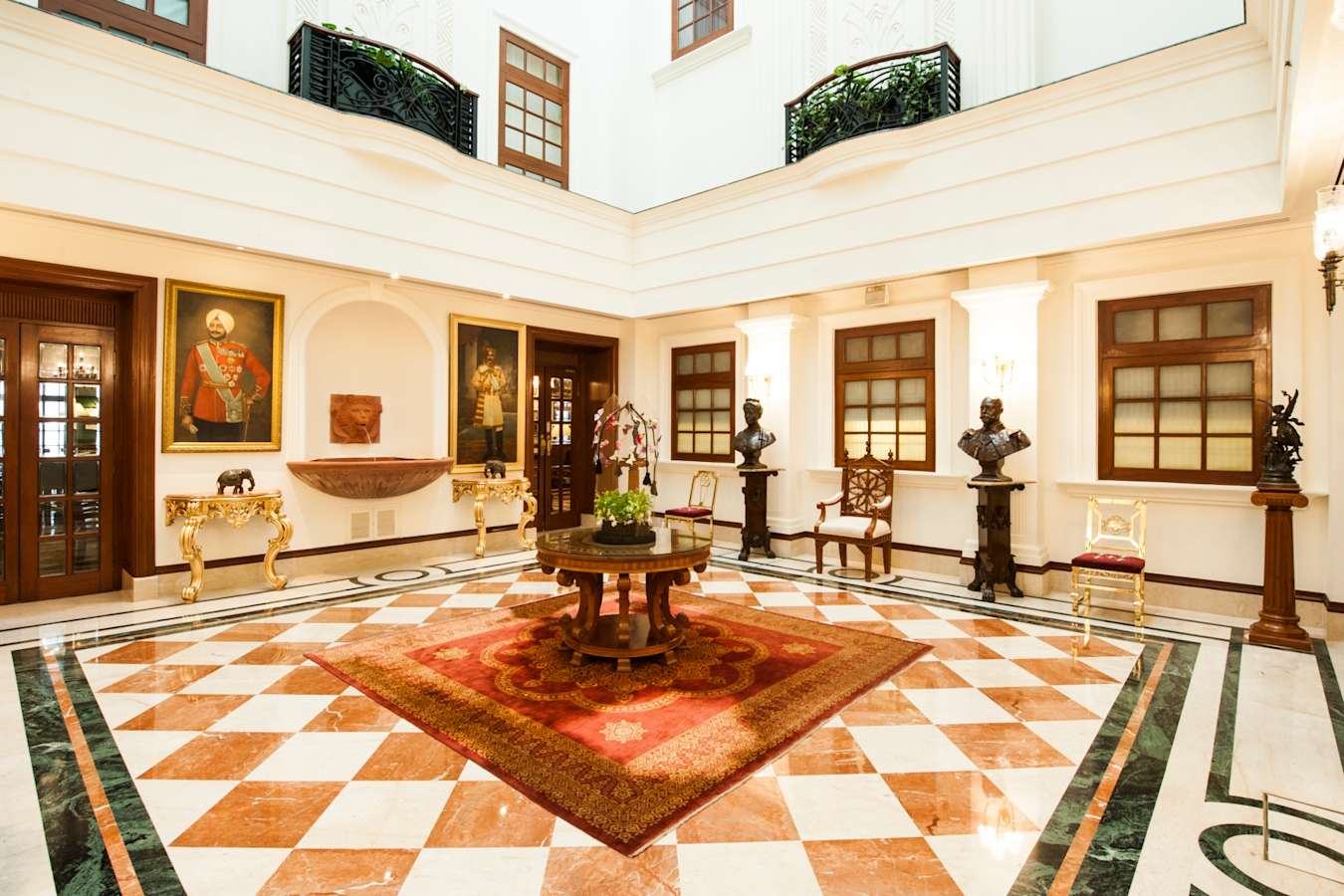 Bar Atrium - The Imperial
