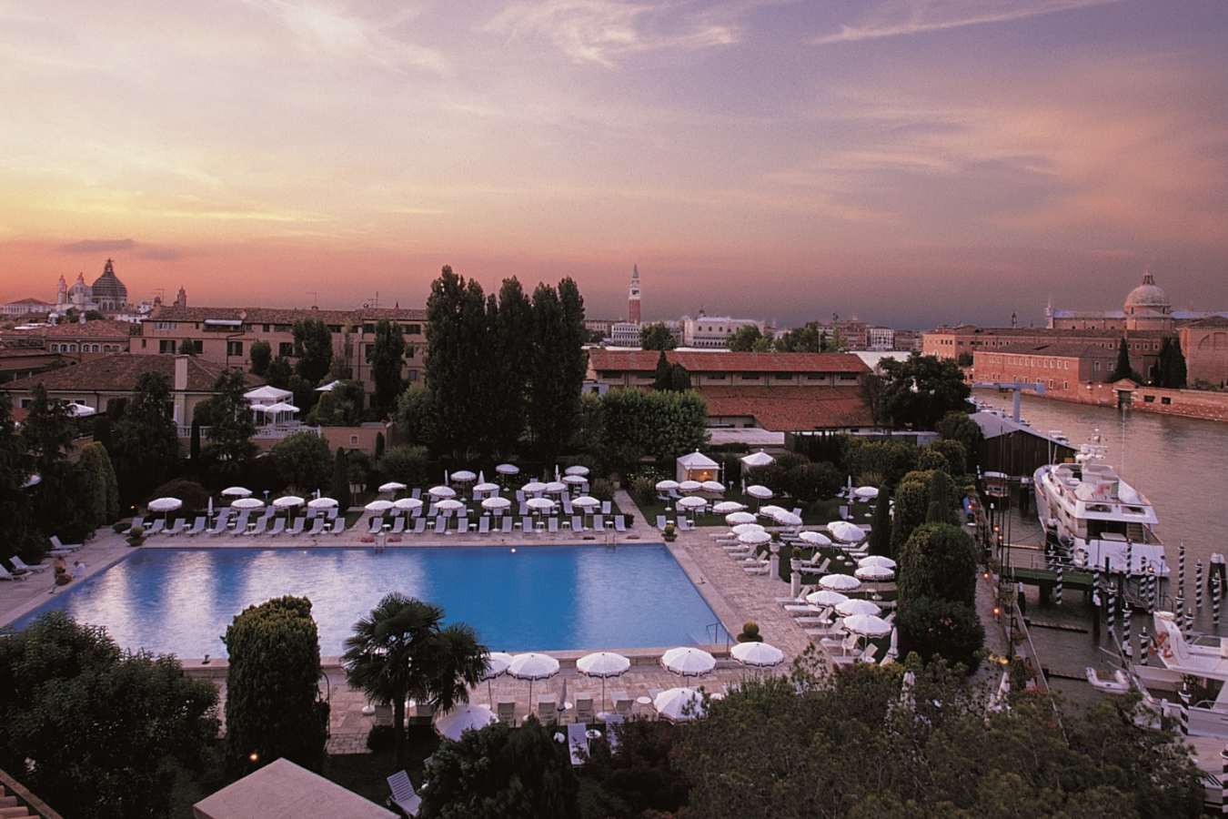 Pool at night 