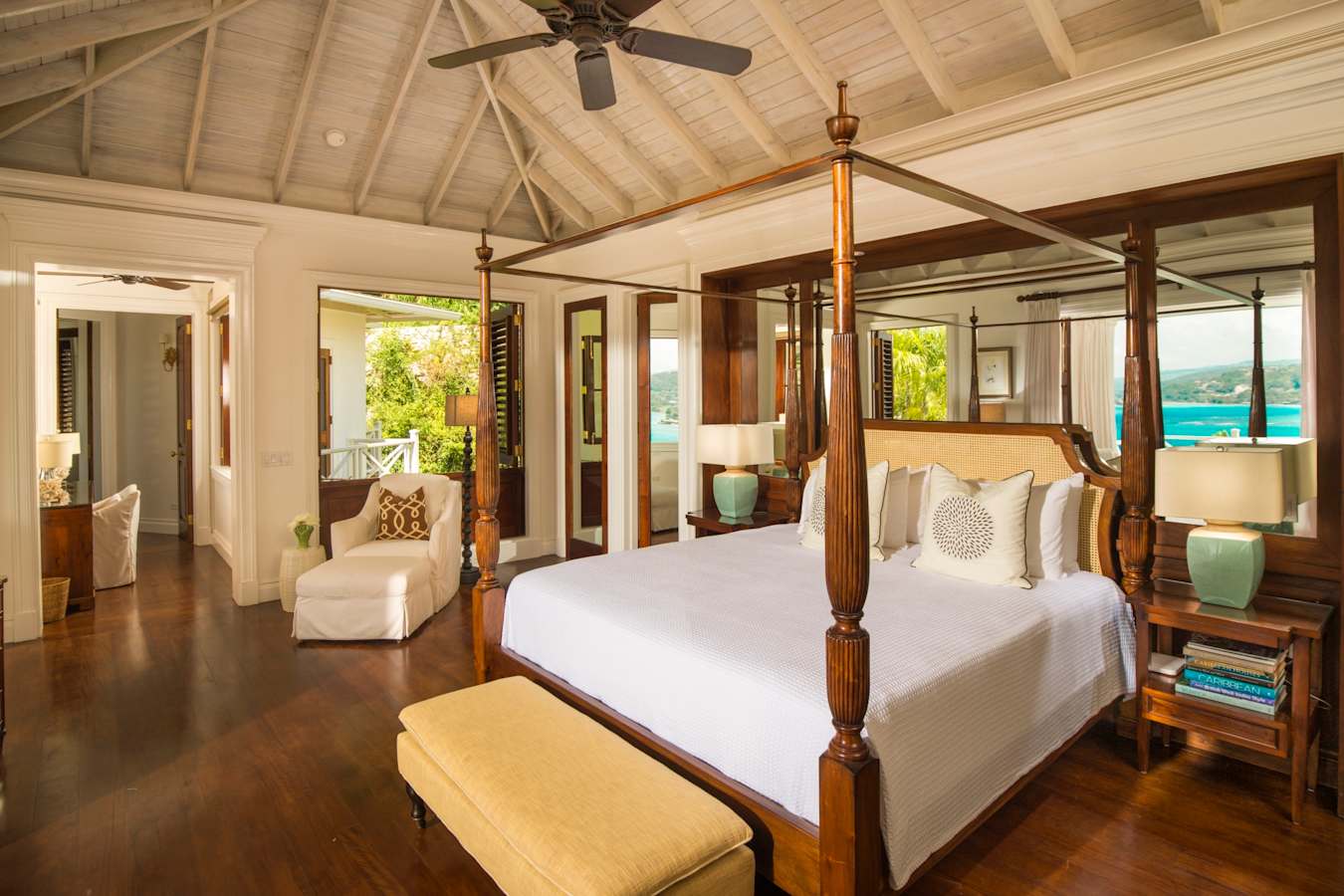 Villa Suite - Round Hill