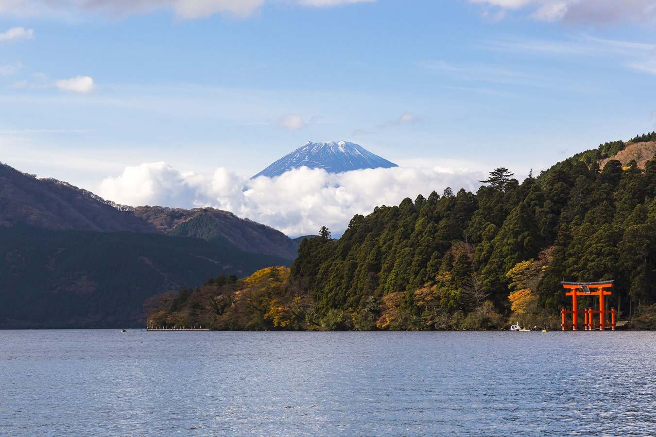 Lake Ashi, Hakone National Park 