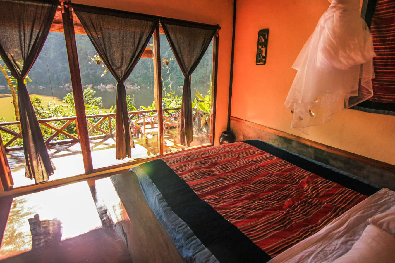 Room - Mandala Ou