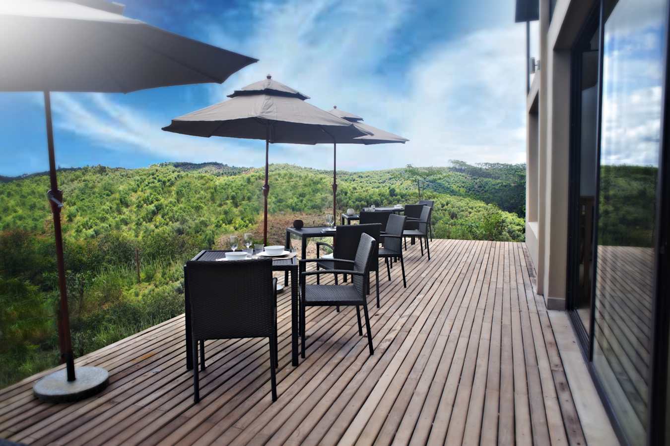 Main Terrace - Mantadia Lodge
