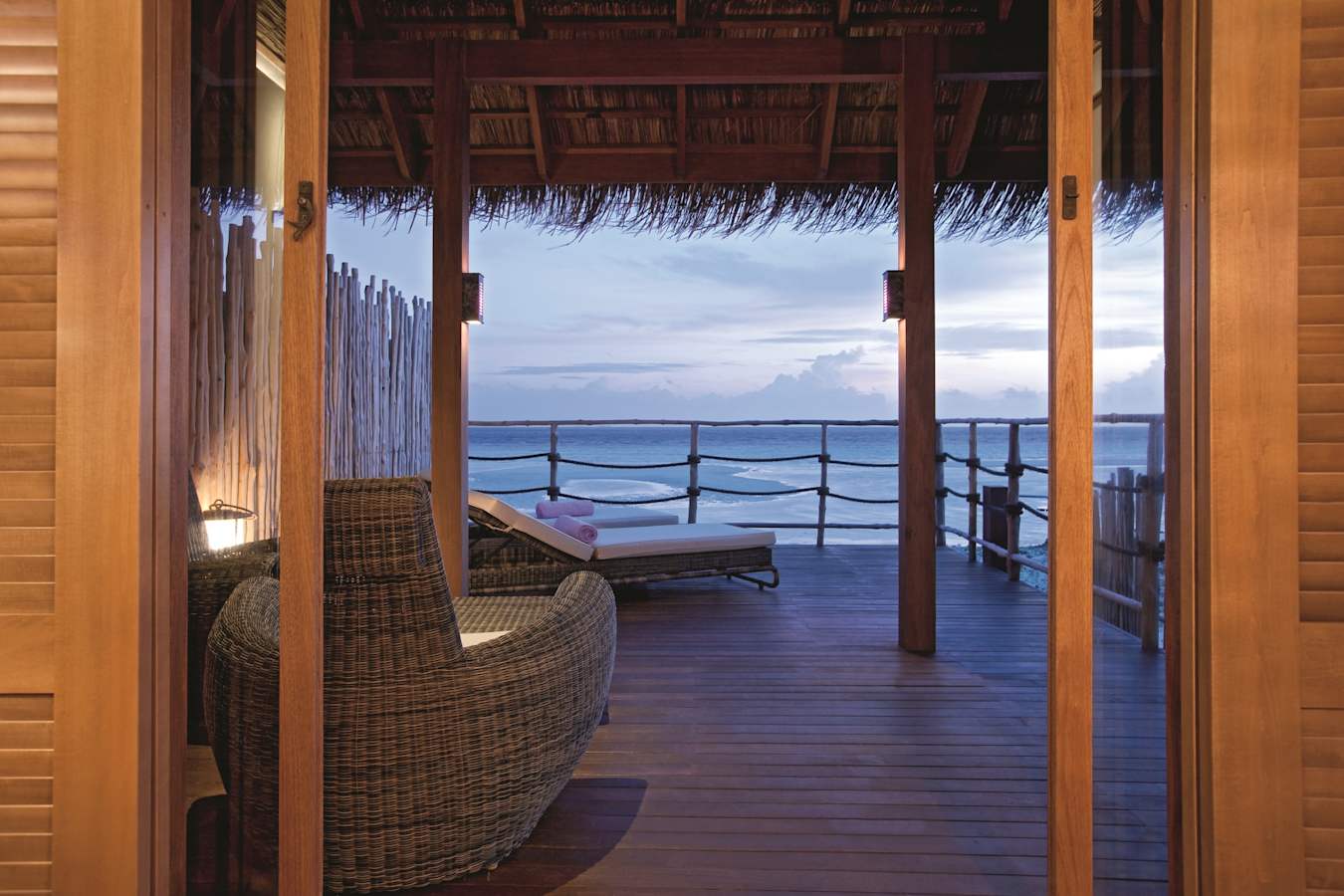 Senior Water Villa - Constance Moofushi