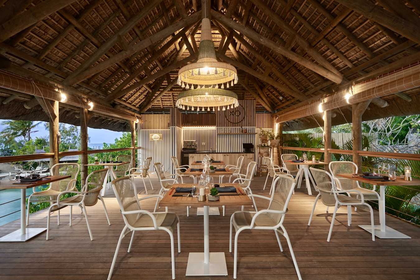 XO Restaurant - Paradise Cove Hotel  Spa 