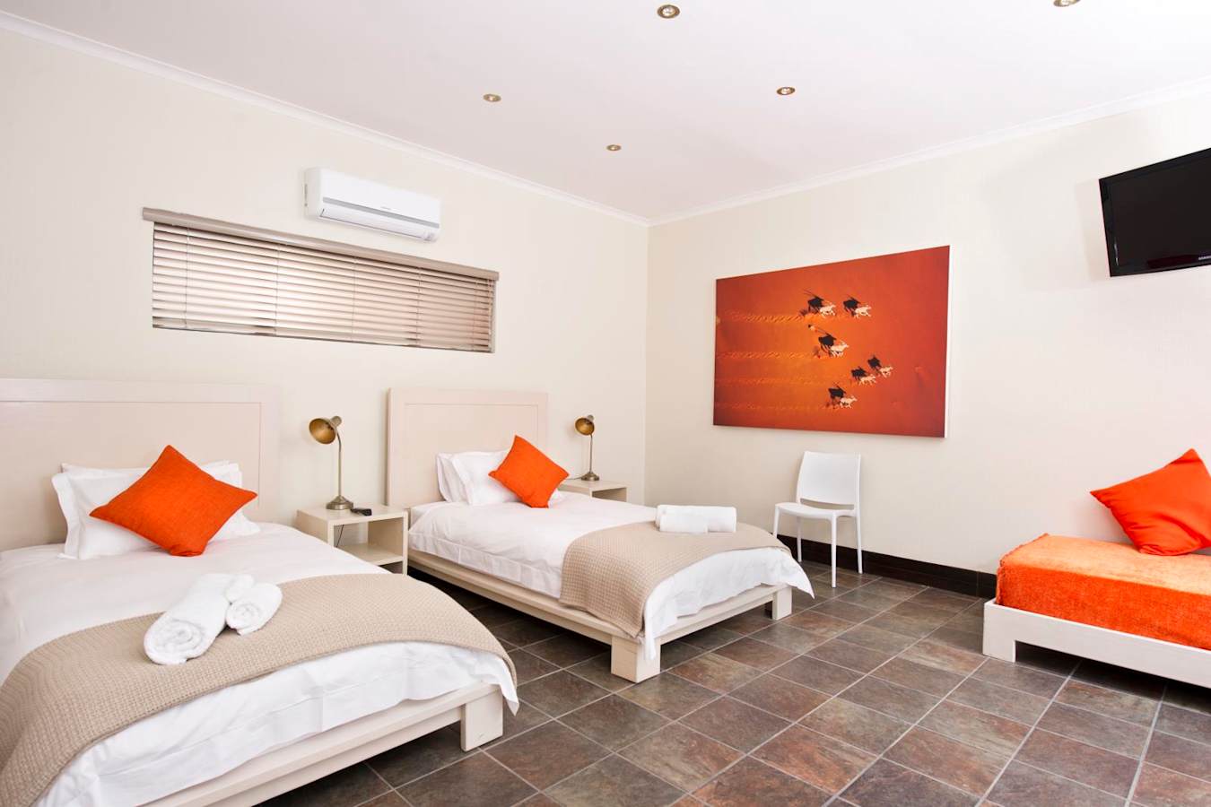 Twin room - Galton House