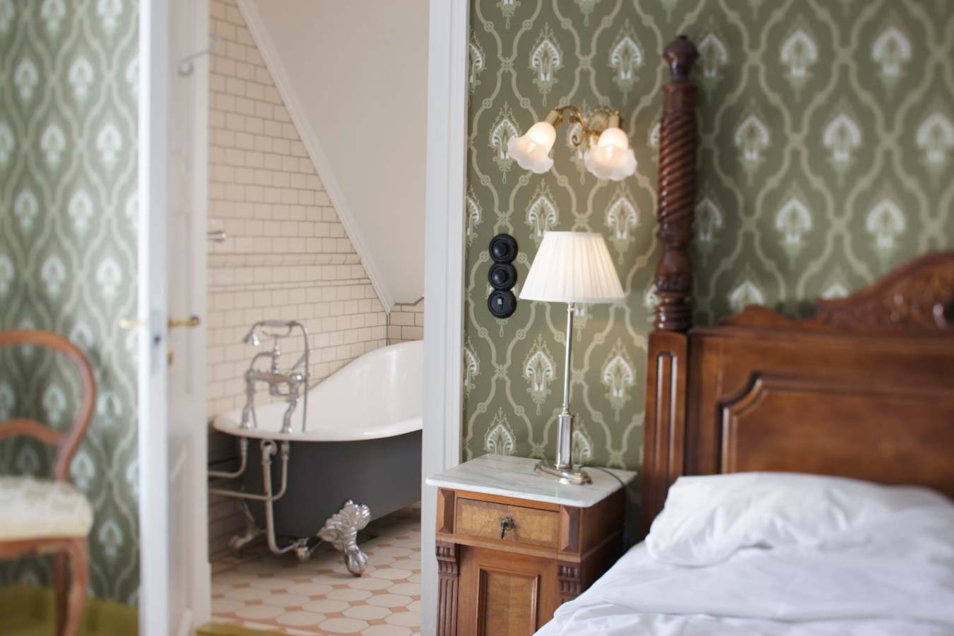 Bathroom - Walaker Hotel
