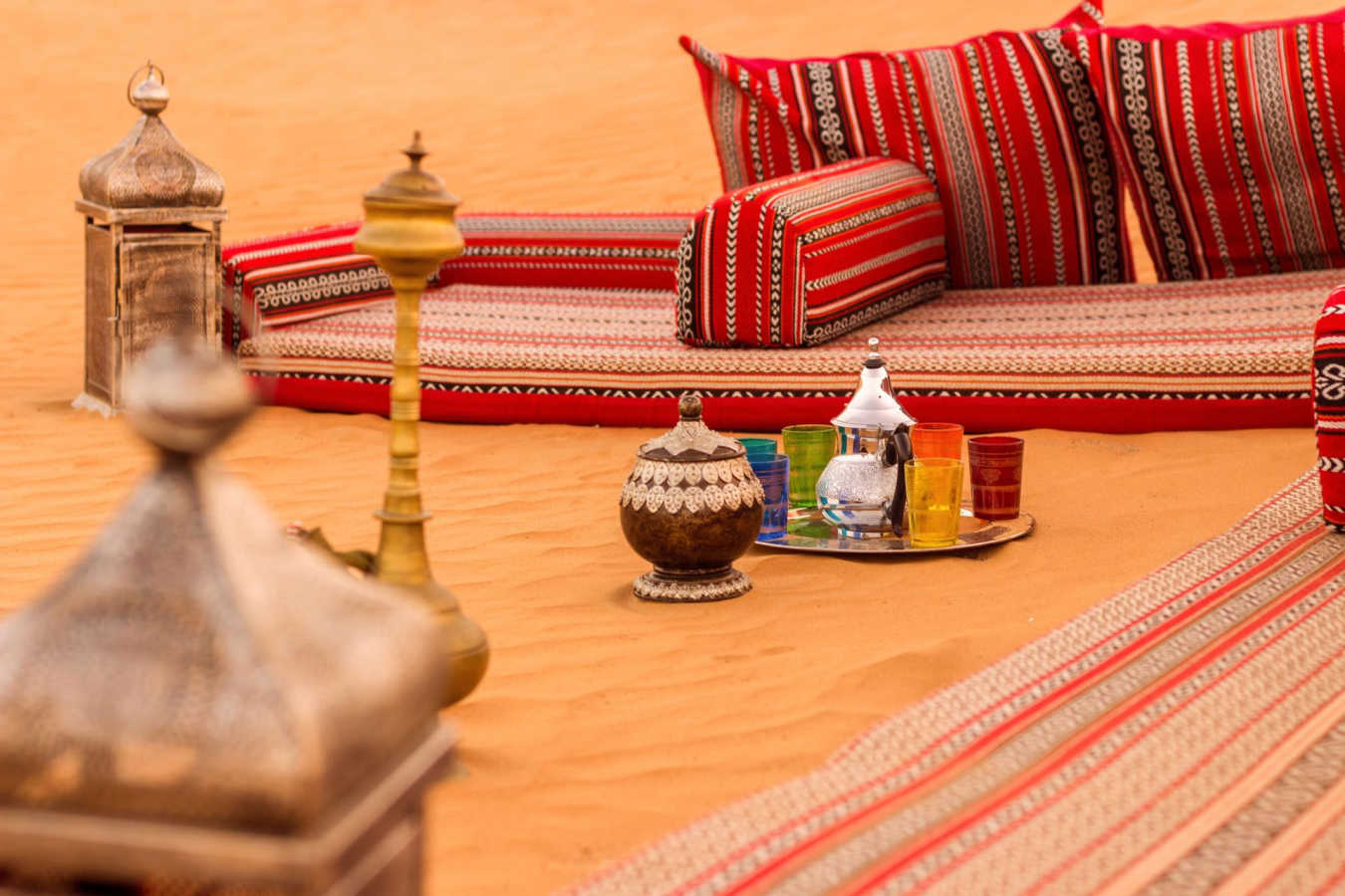 Arabian Tea Time - Canvas Club