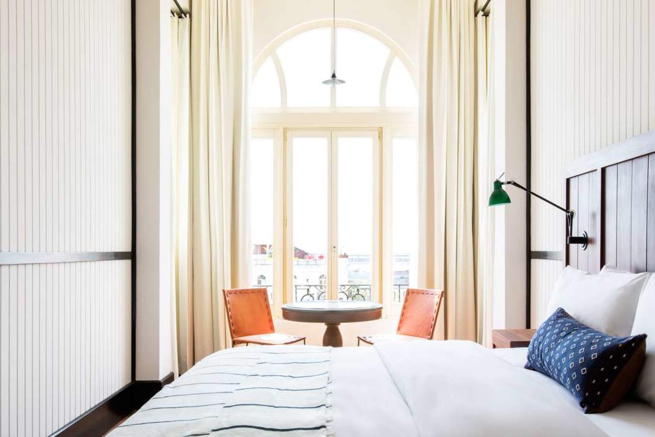 Airy interiors - American Trade Hotel