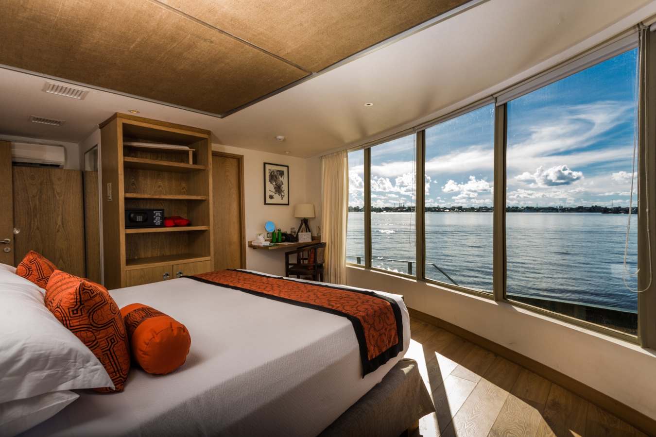 Cabin - Delfin III