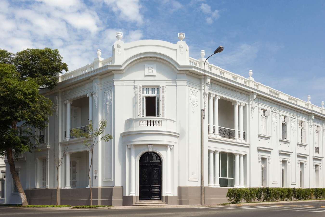 Facade 