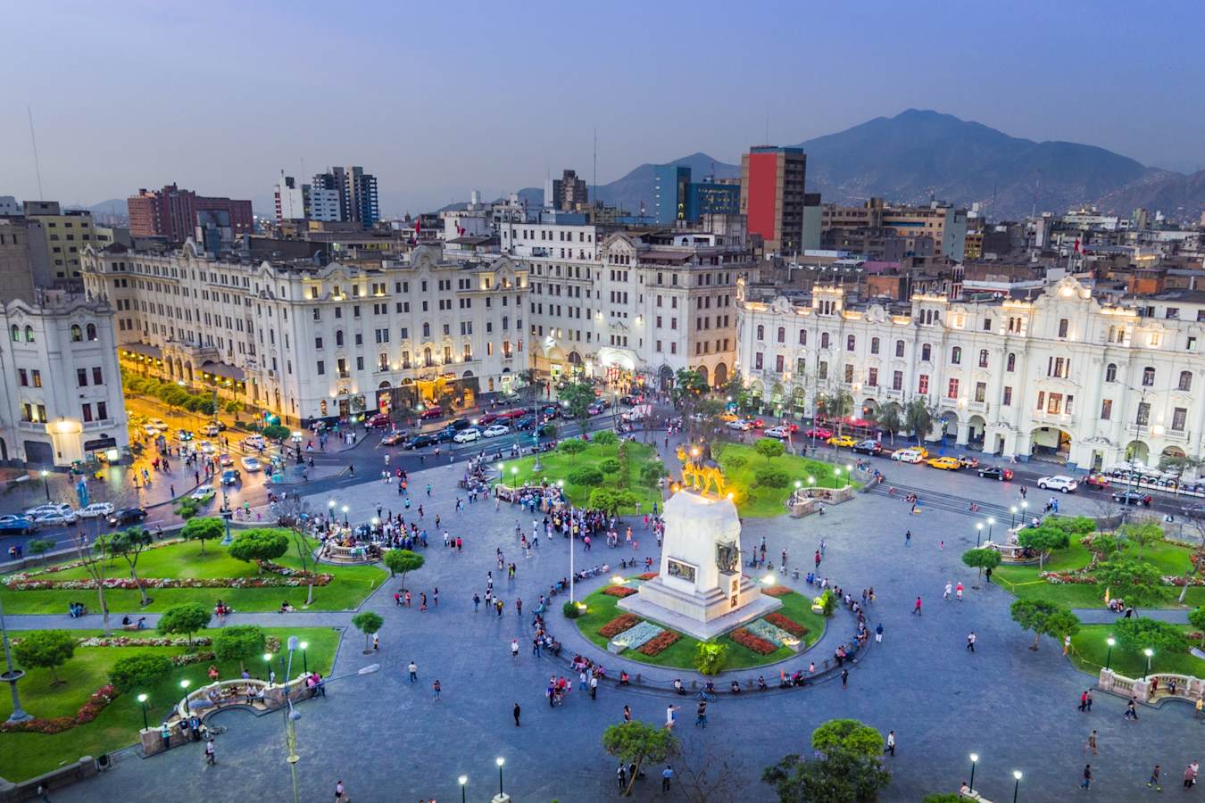 Lima at night 