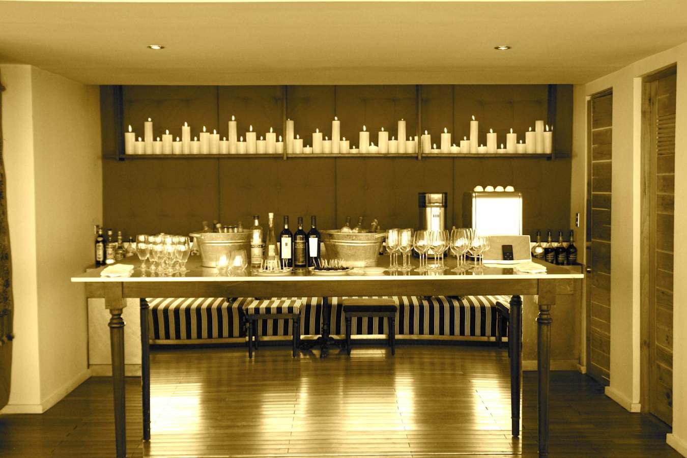 Bar - Titilaka
