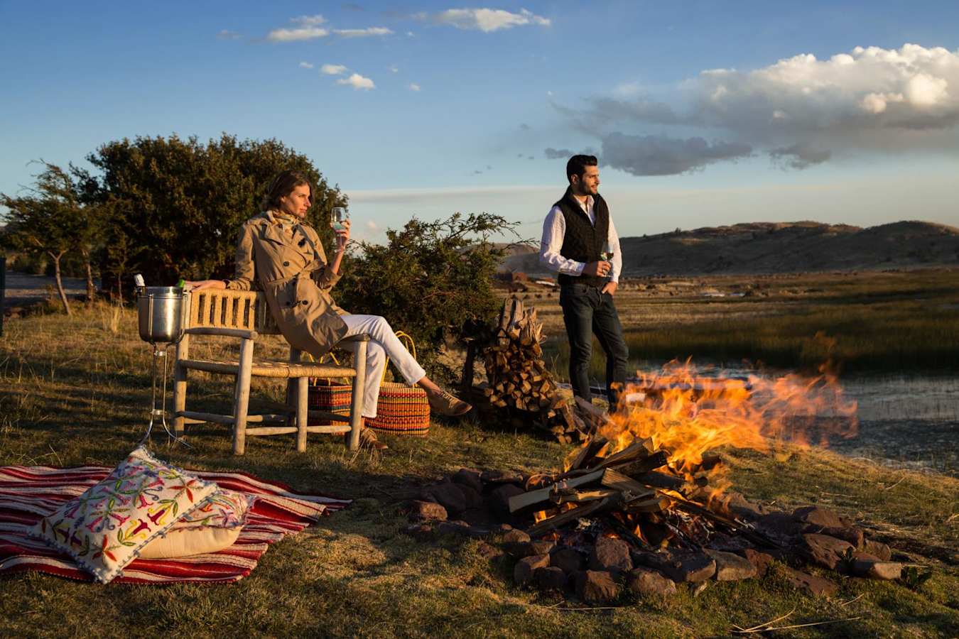 Drinks by the fire - Titilaka