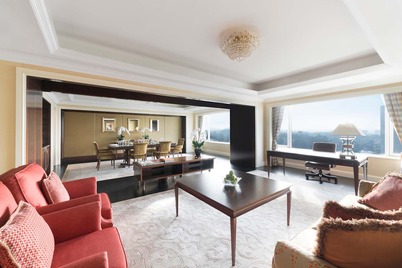 Valley Wing Suite Living Room - Shangri-La 