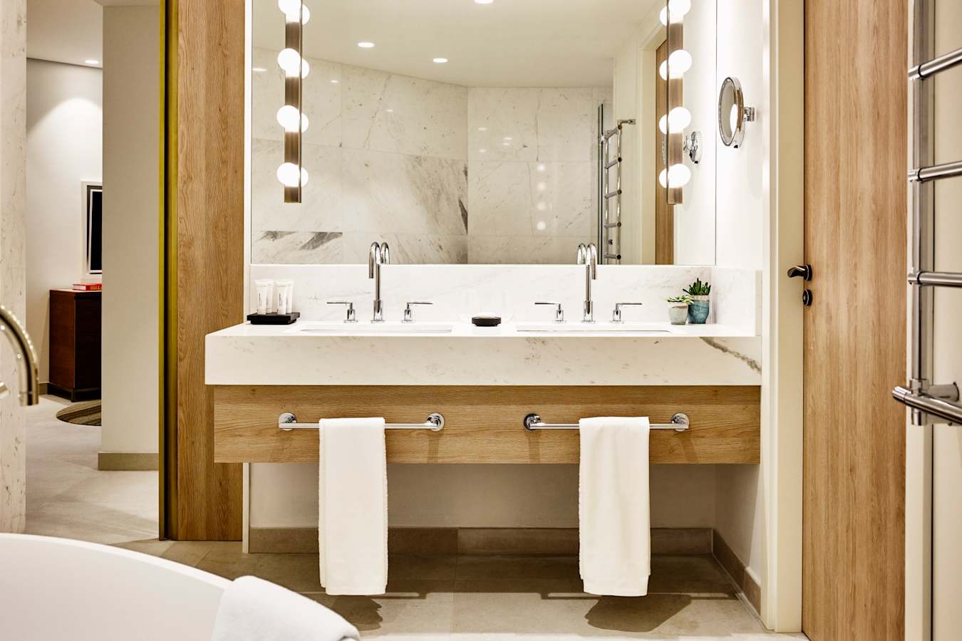 Deluxe Suite Bathroom - Nobu Hotel Ibiza Bay