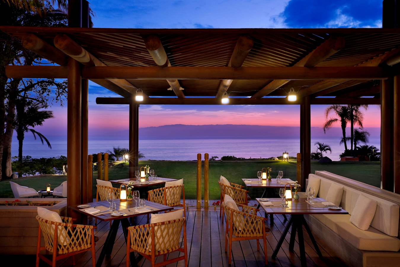 El Mirador Sunset View 