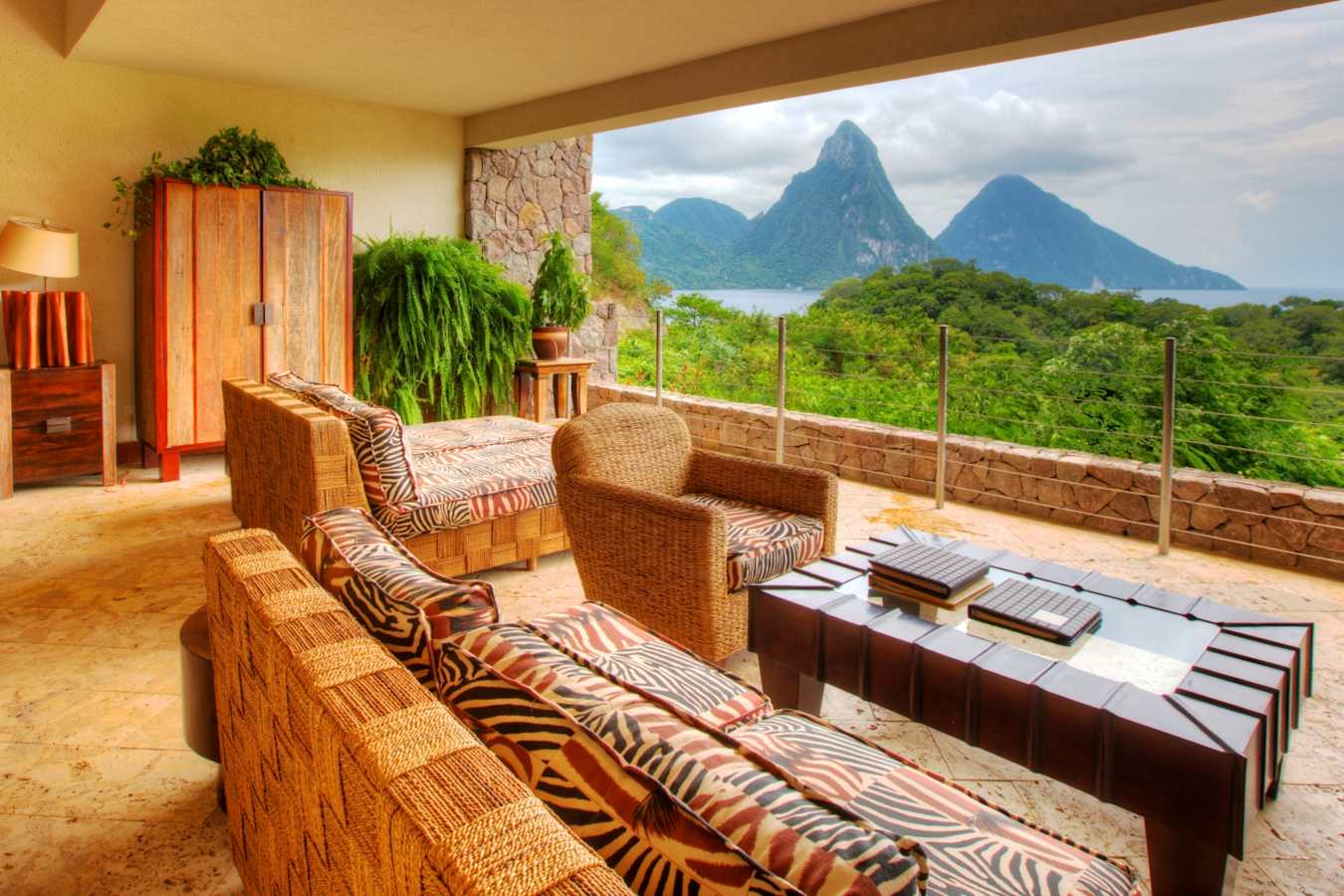 Sky Jacuzzi Suite - Jade Mountain