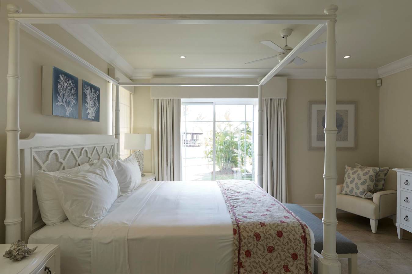 Marina View master bedroom - The Landings