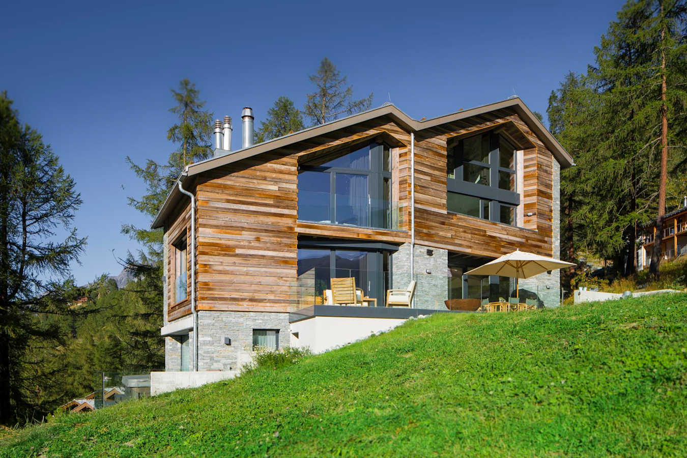 Owner's Lodge - Cervo Mountain Resort Summer