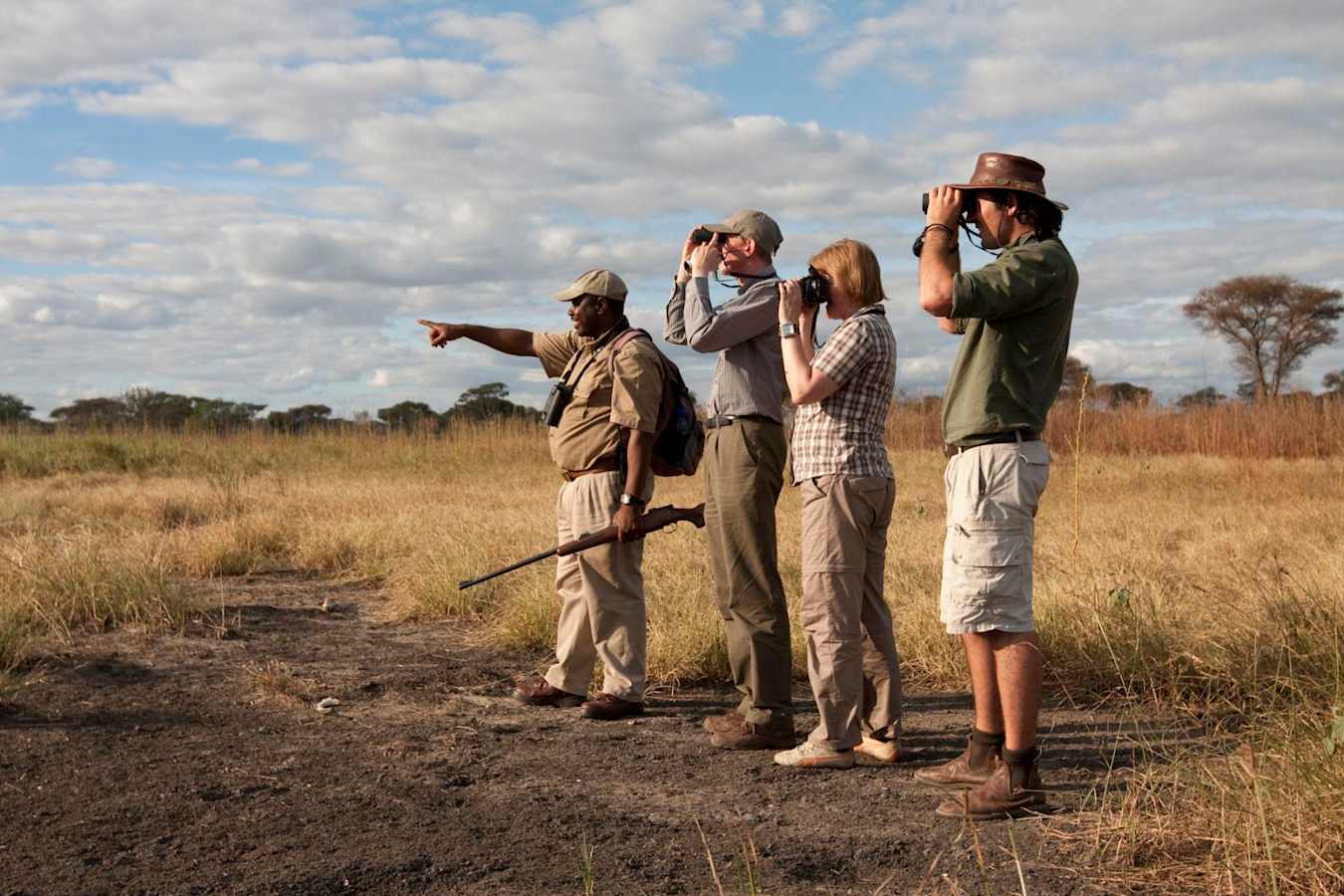 Walking safari - Oliver's Camp