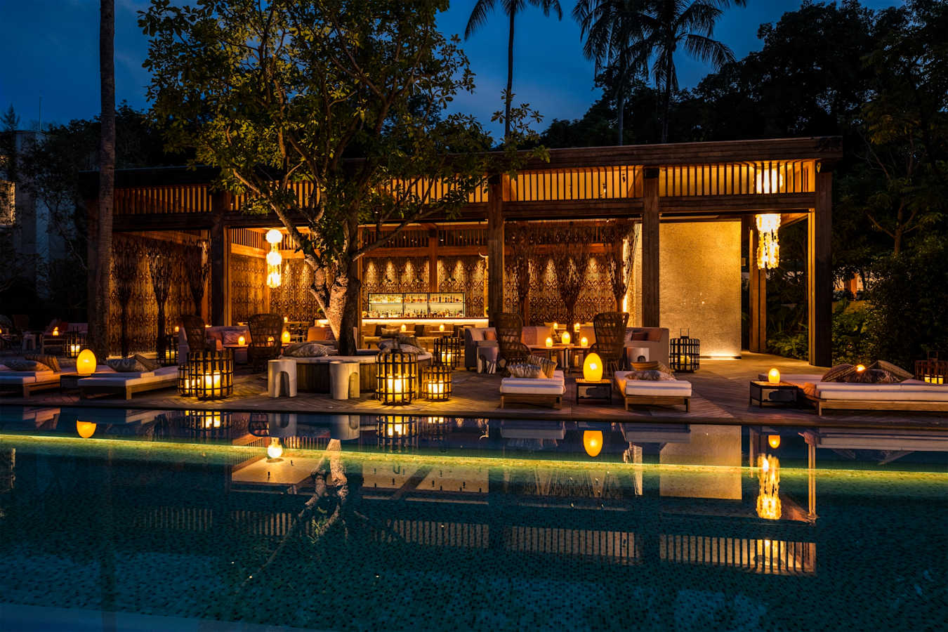 Mai Restaurant - Rosewood Phuket 