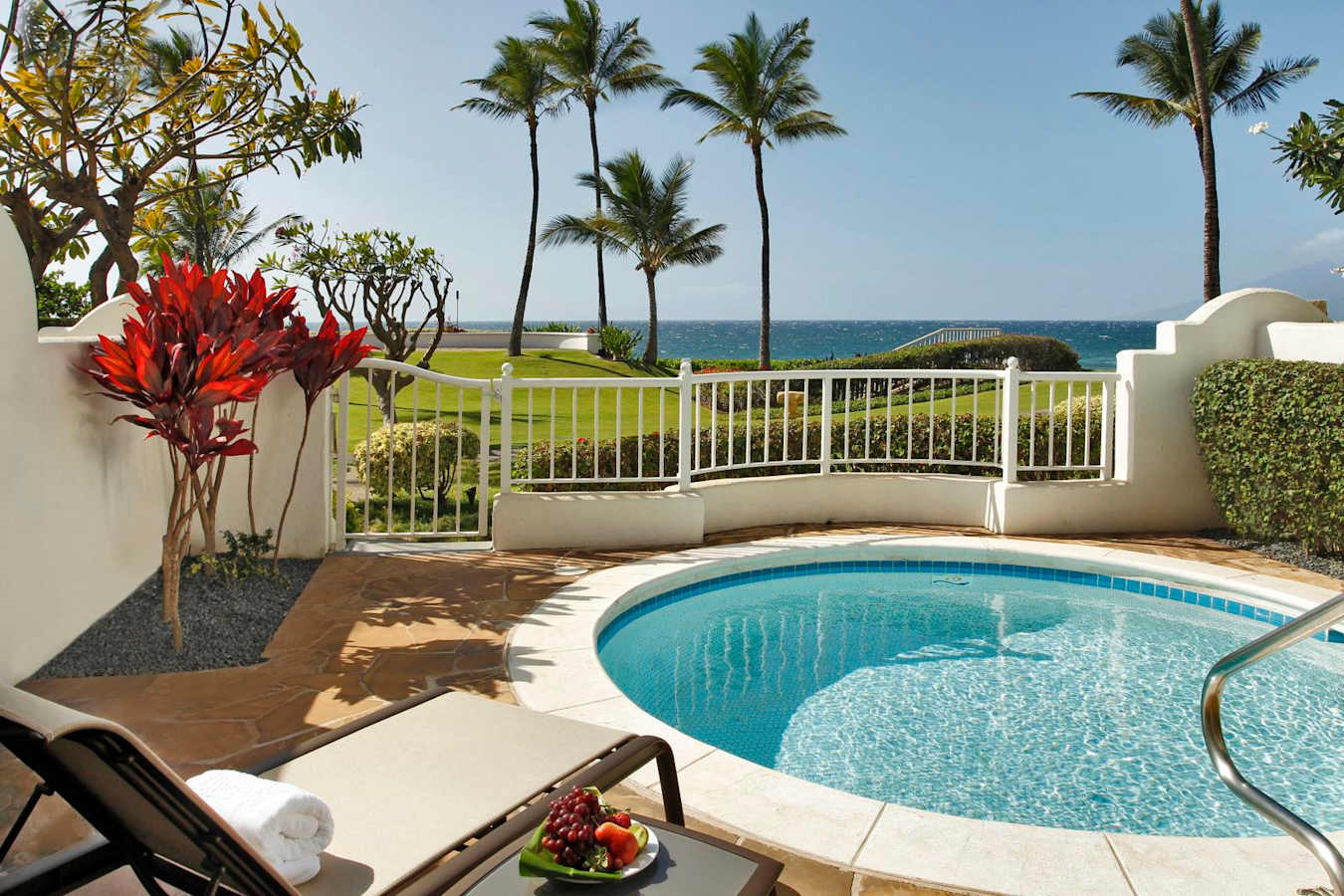 Villa plunge pool - Fairmont Kea Lani