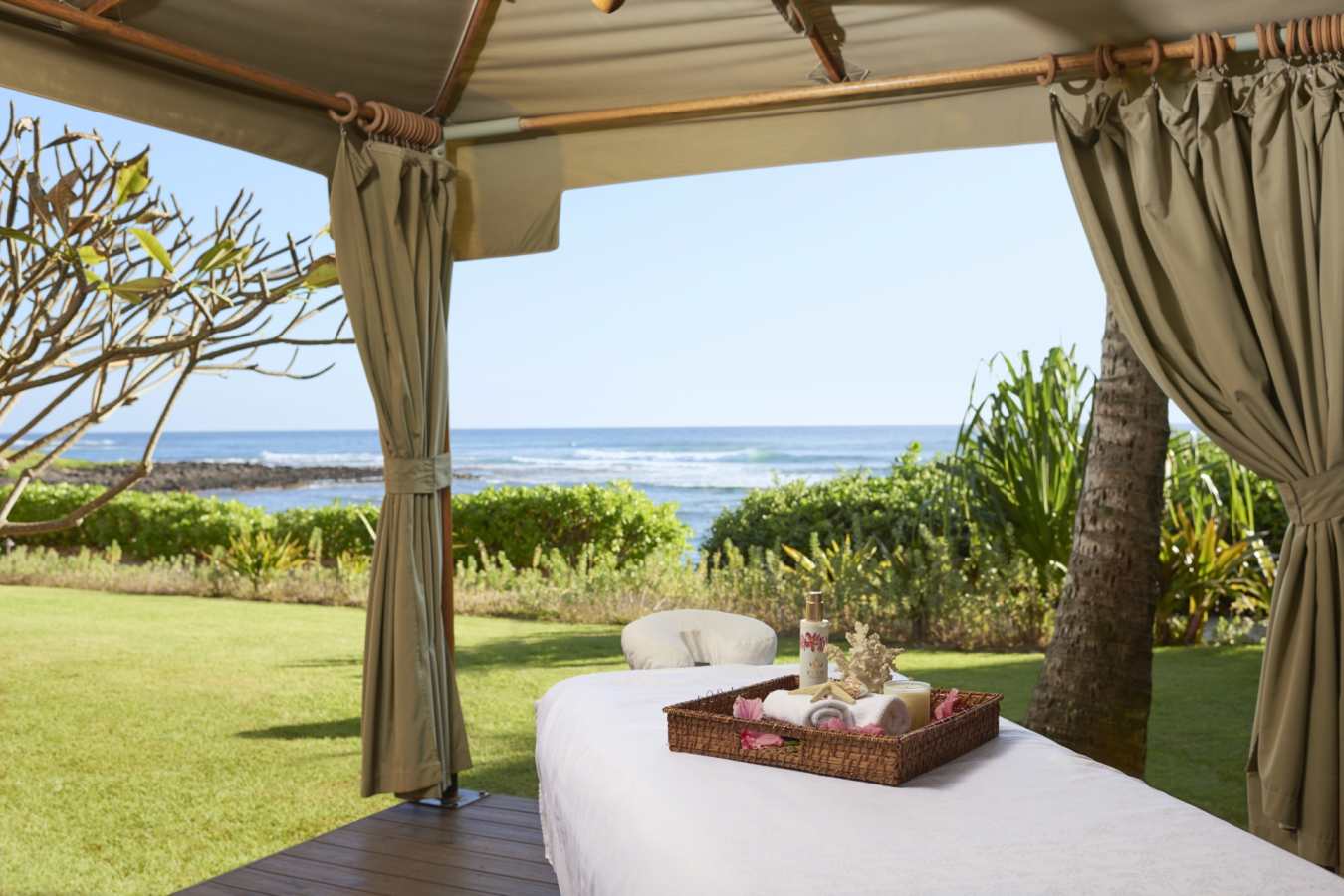Spa Cabana - Koa Kea