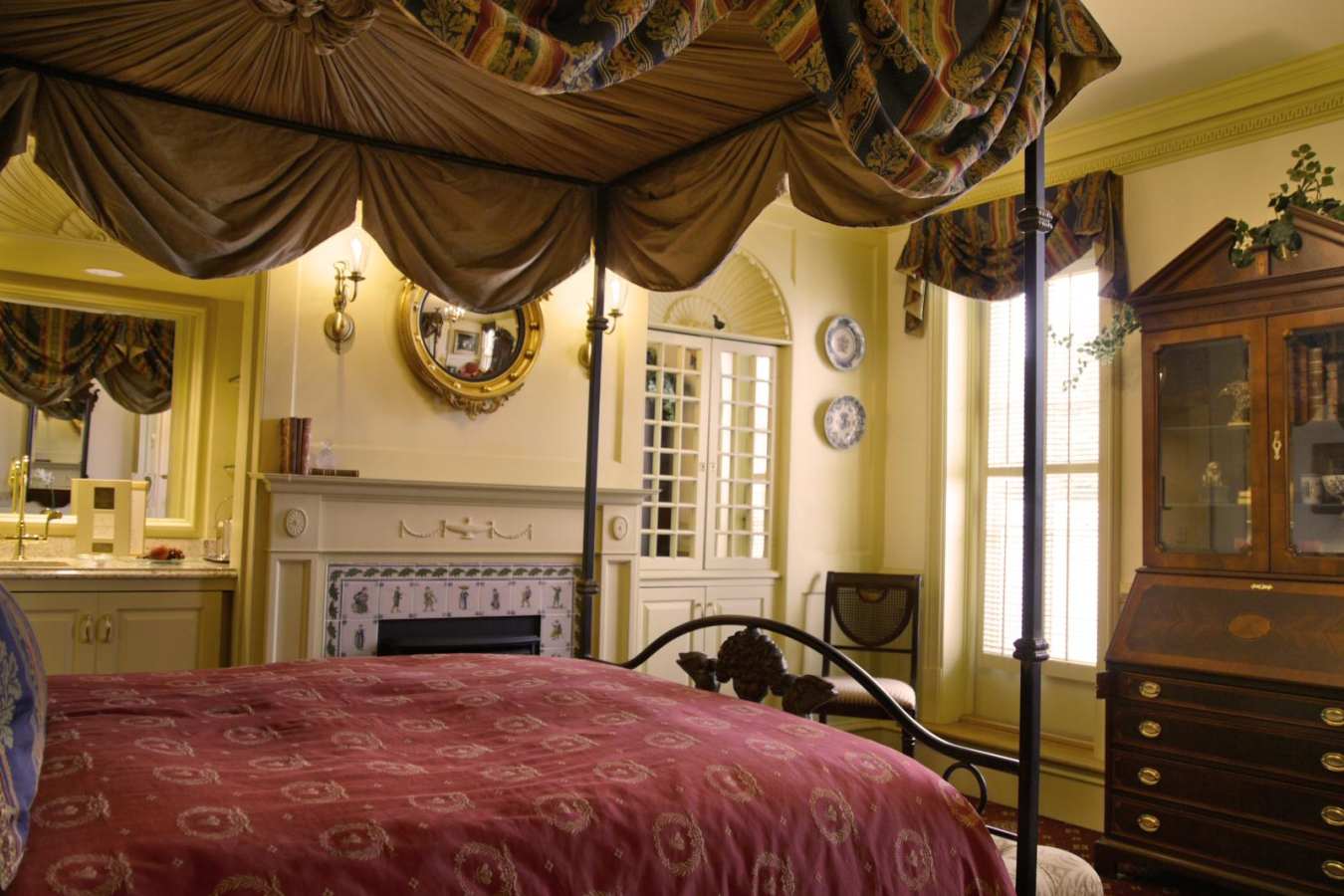 Federal Guest Room - The Chanler