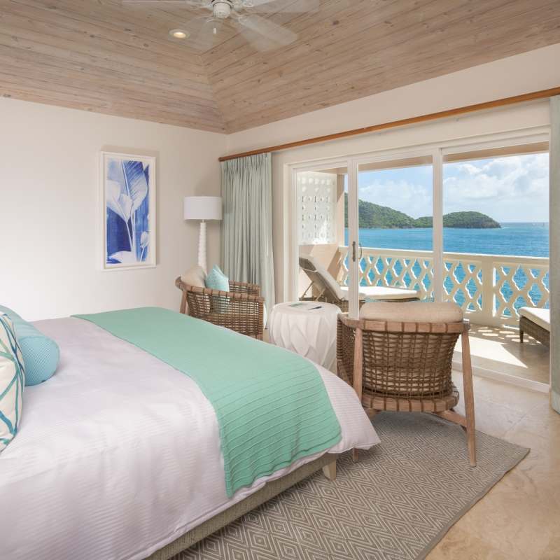 Bluff Room Bed  Terrace 