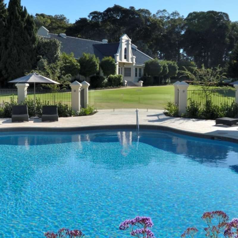 The Pool - Cape Lodge 
