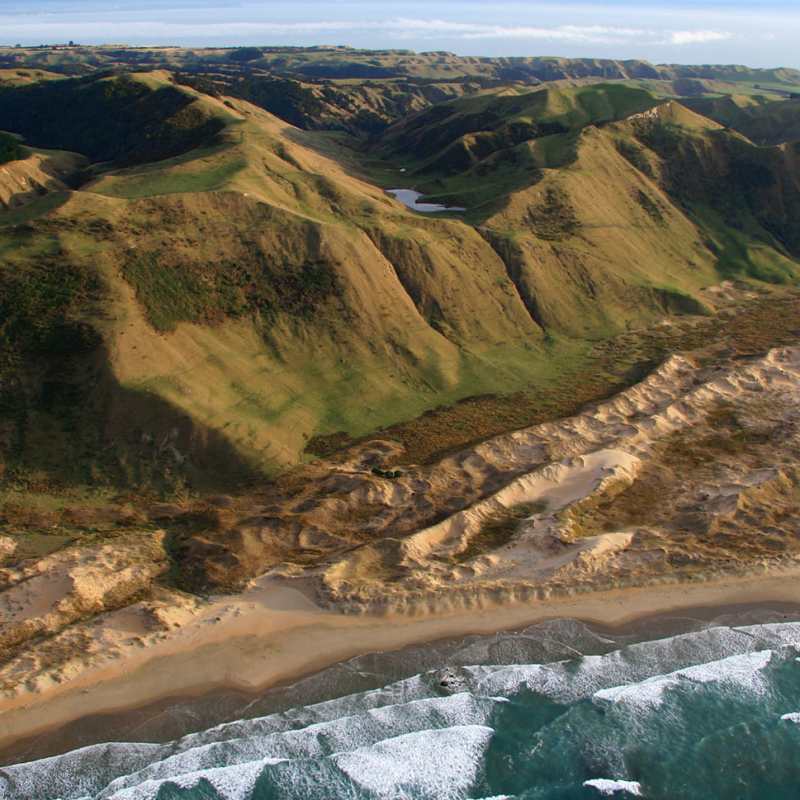 Coast, Cape Kidnappers - Ultimate Australia and New Zealand