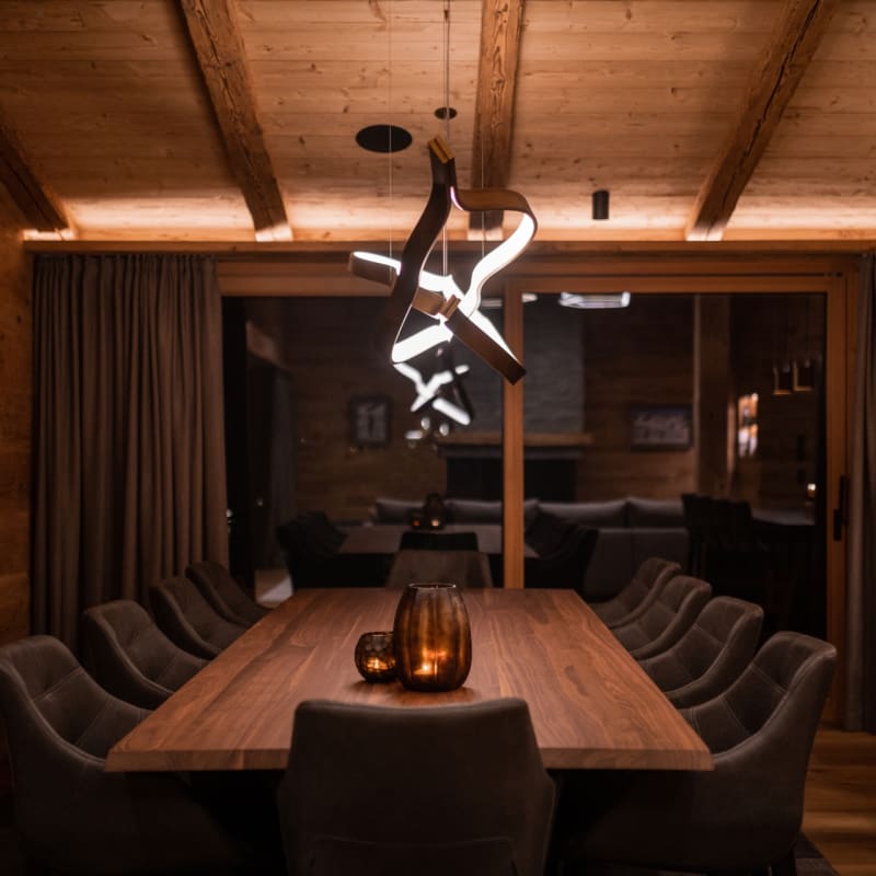 Arla Grand Alpine Home