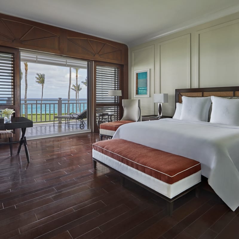Luxury Oceanfront Room - The Ocean Club 