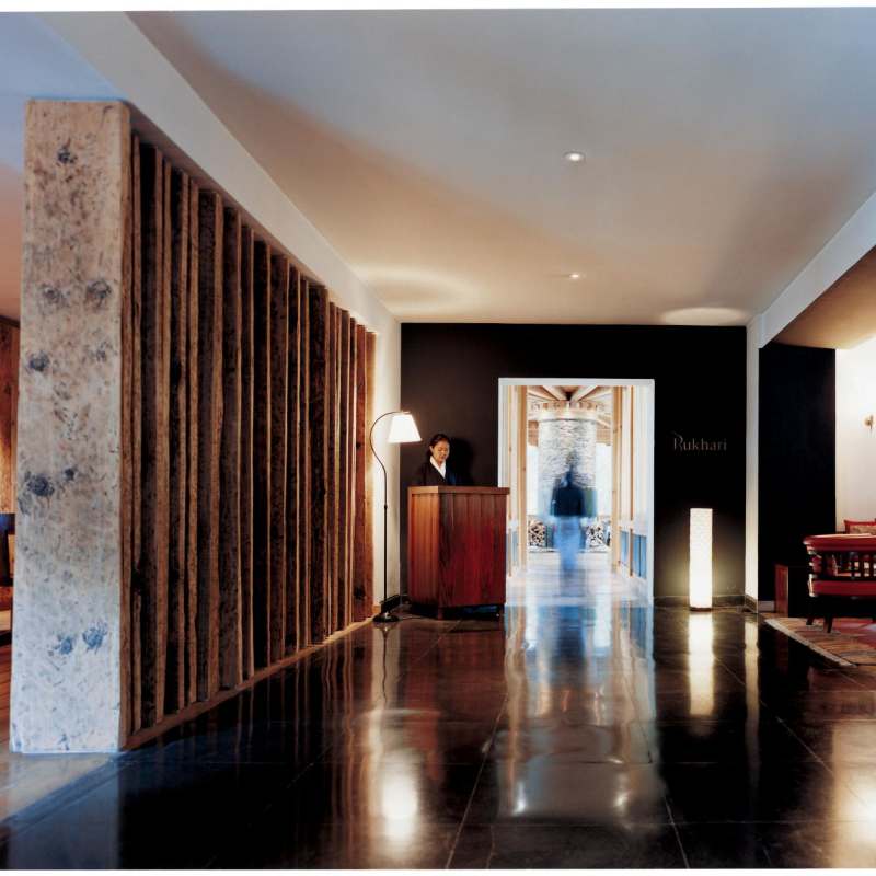 Reception - Uma by COMO, Paro