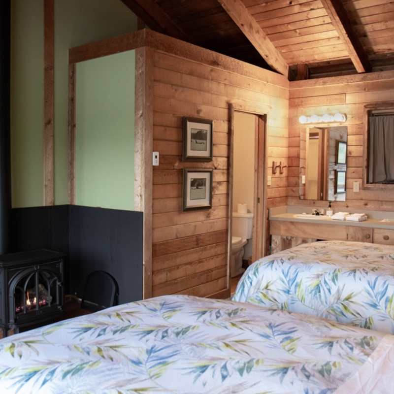 Guest Room - Farewell Harbour Lodge 