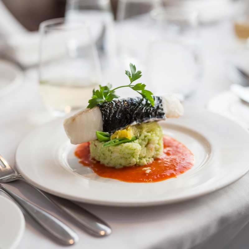 GoldLeaf Dining - Rocky Mountaineer 