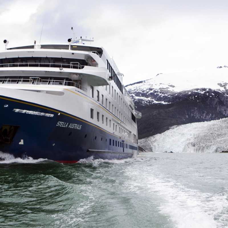 The ship - Australis Cruises