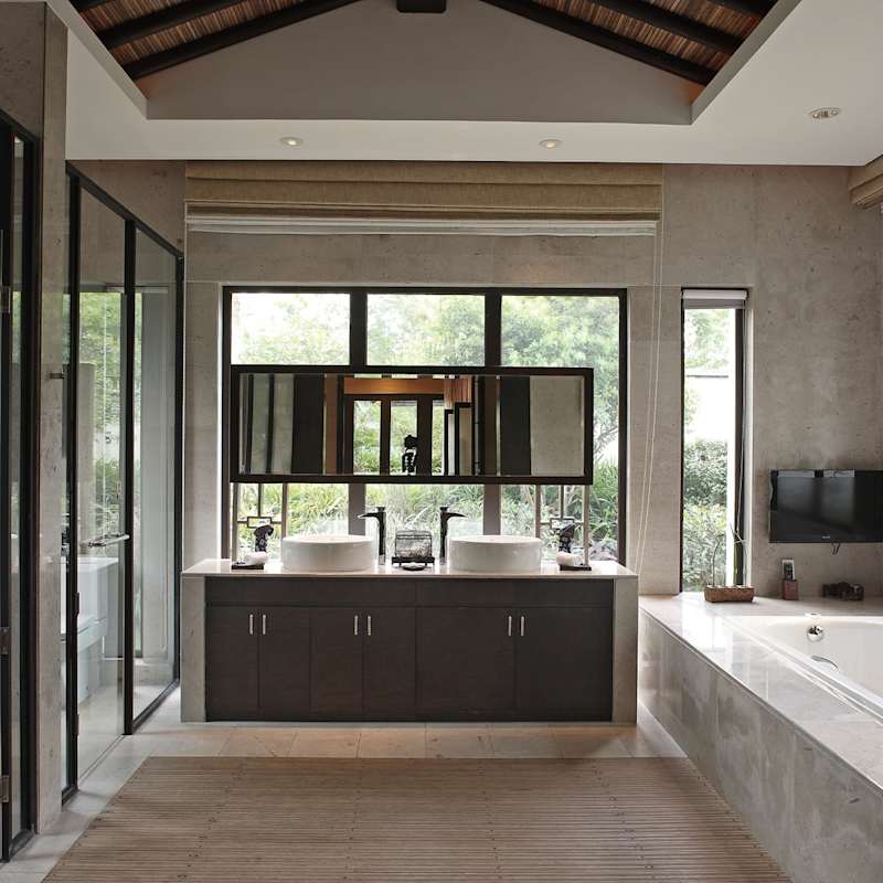 Bathroom Palace in the Winds Villa