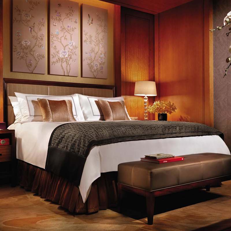 Deluxe Room - Four Seasons Hotel