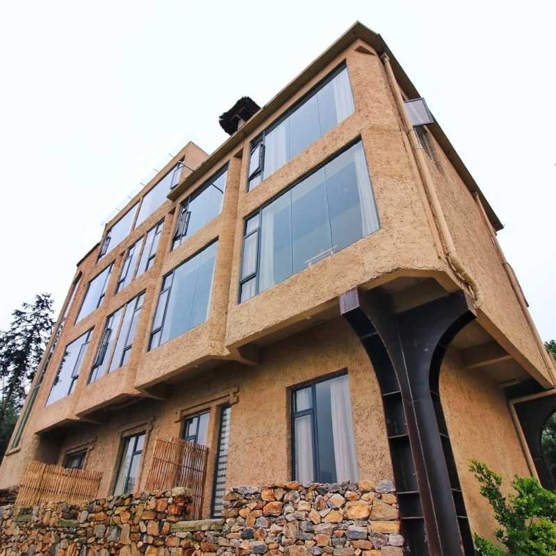 Hotel Exterior - Twelve Manor