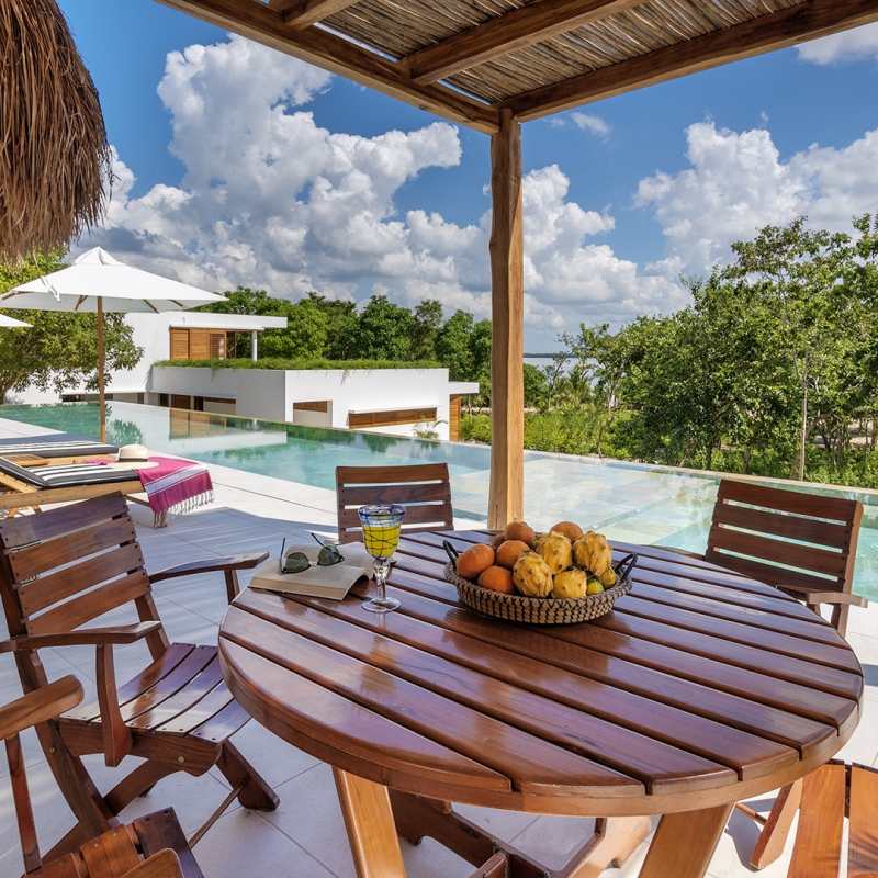 Alfresco Dining - Casa Letty 