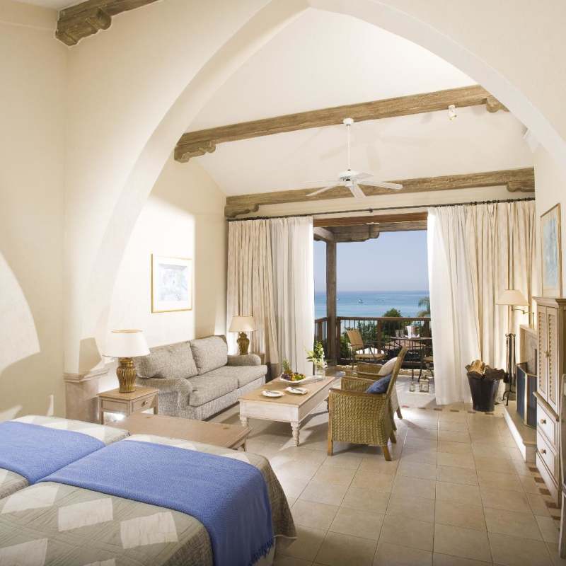 Suite - Columbia Beach Resort