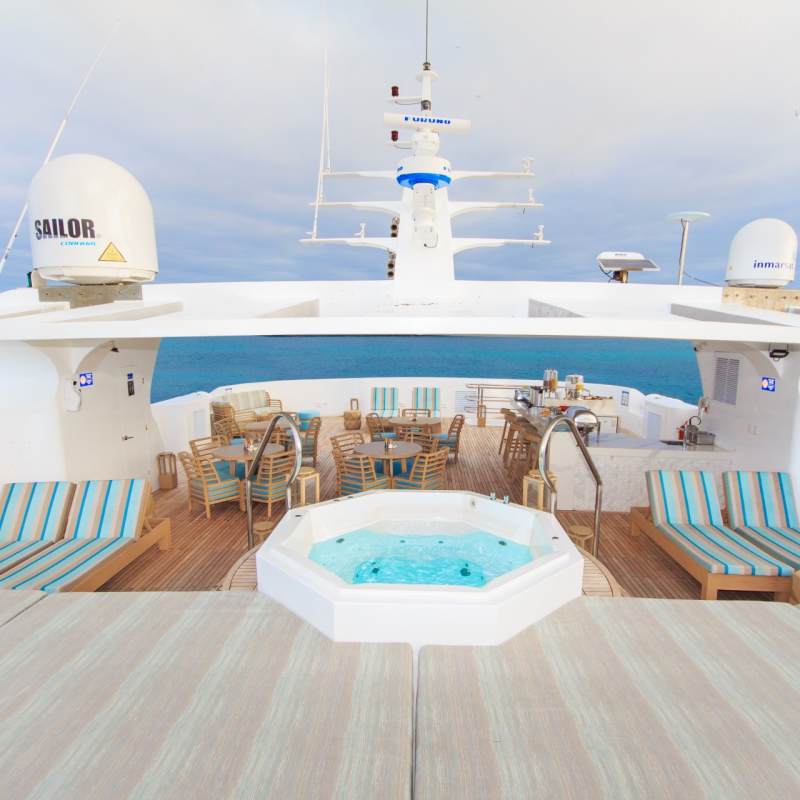 Sun deck 