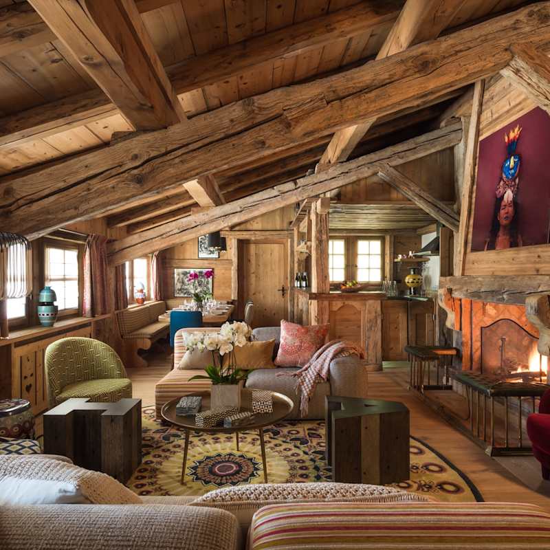 Chalet Alice - Living Room 