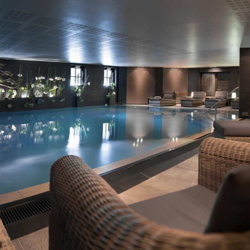 Manali Lodge - Swimming Pool  