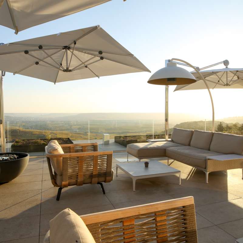 Bellevue Bar Terrace - Royal Champagne Hotel 