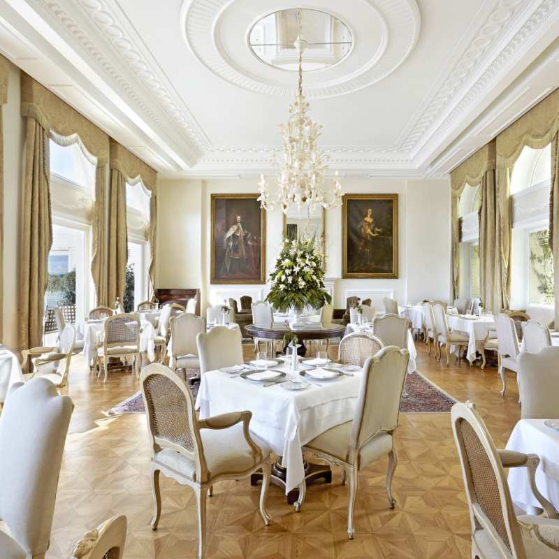 Tudor Hall Restaurant - King George Palace
