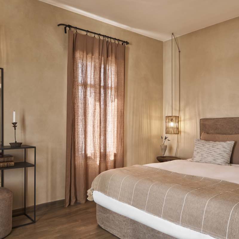Villa master bedroom 